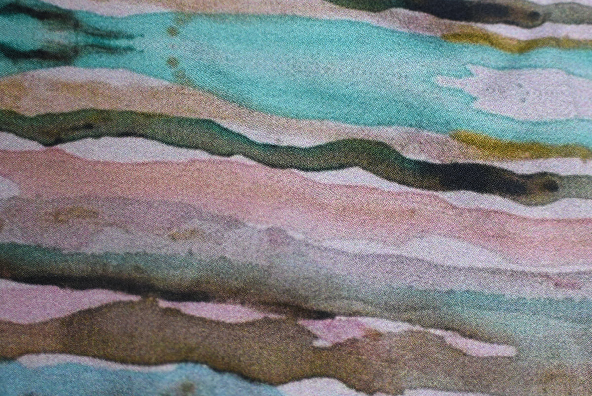Abstract pattern with wavy lines in pastel colors